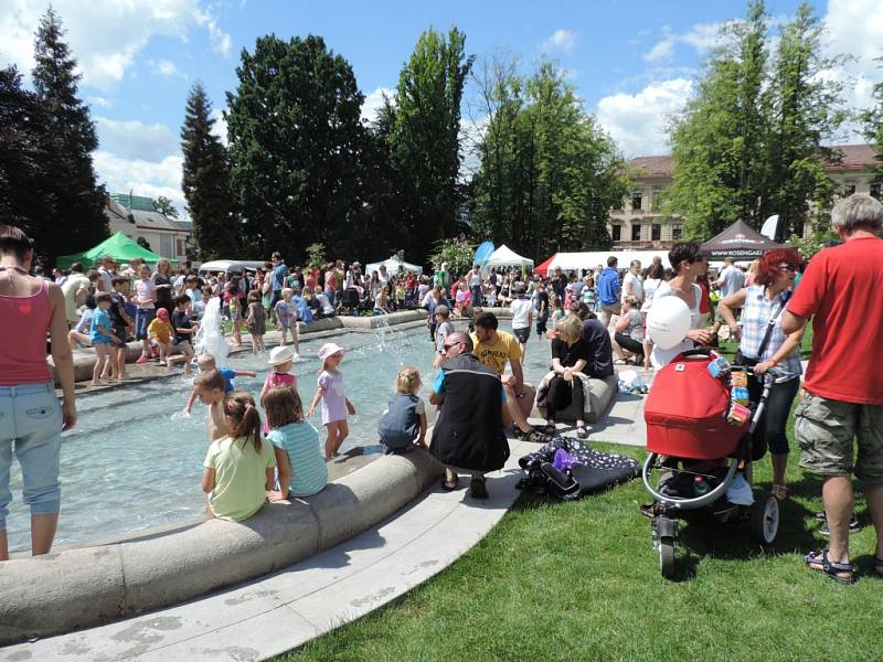 Jičínský Food festival v parku.