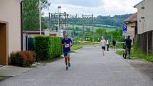 8. ročník závodu WEBER City Run Jičín odstartoval v sobotu 21. května odpoledne. Trasy 5 a 10 kilometrů vedly historickým centrem města, dále pak Lipovou alejí a okolo rybníka Kníže zpět.