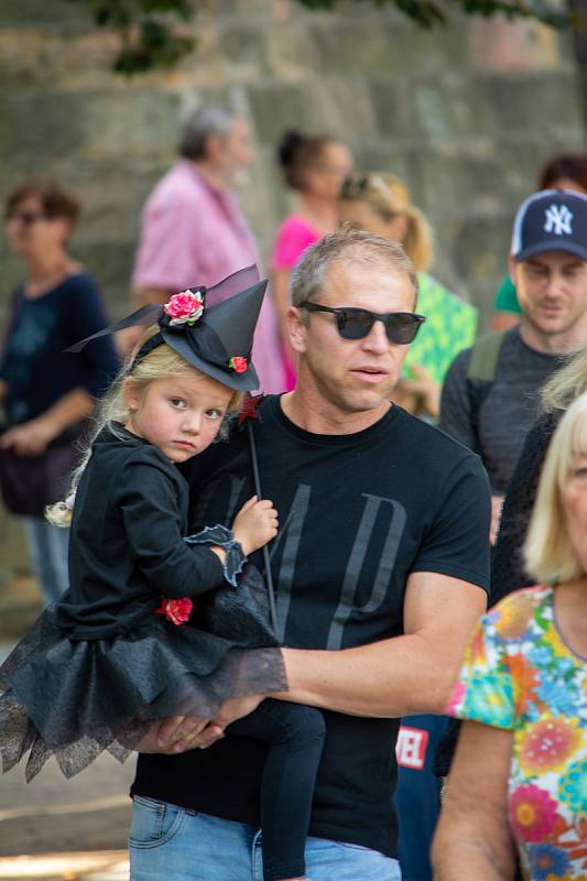 Festival Jičín - město pohádky letos nese téma Komu se nelení, tomu se zelení.