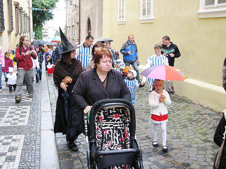 Průvod na festivalu Jičín - město pohádky.