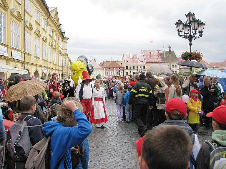 Průvod na festivalu Jičín - město pohádky.