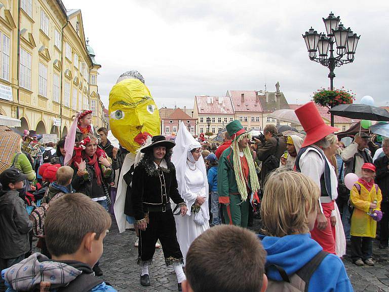 Průvod na festivalu Jičín - město pohádky.