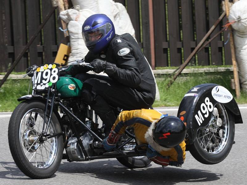 Z hořické Tourist Trophy:sidecar.