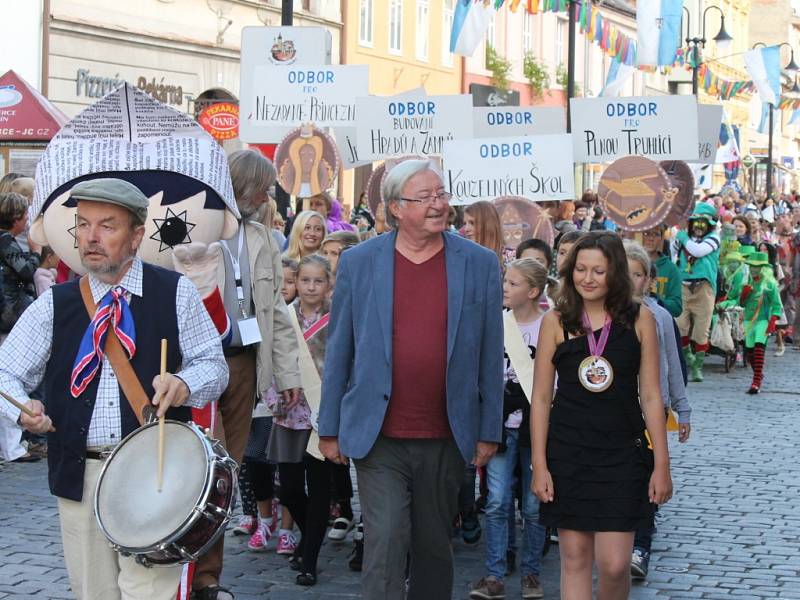 Ze zahájení festivalu Jičín - město pohádky.