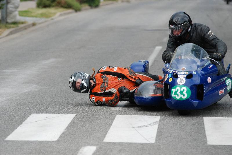 Tradiční motocyklový závod v Jičíně.