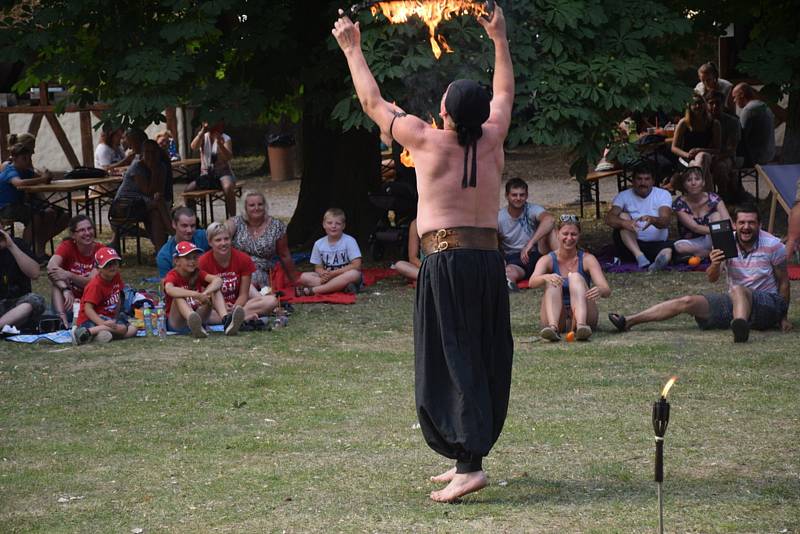 Středověký food festival můžete navštívit každou prázdninovou sobotu.