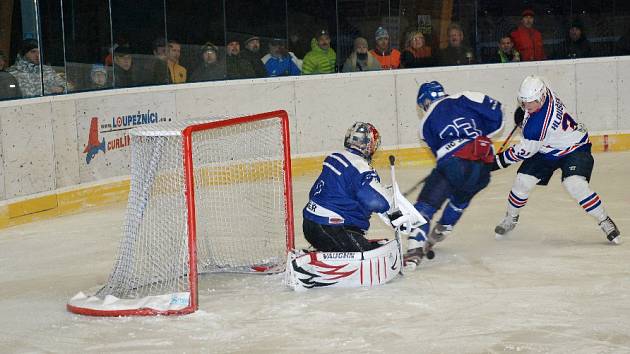 Utkání HC Jičín – HC Jaroměř.