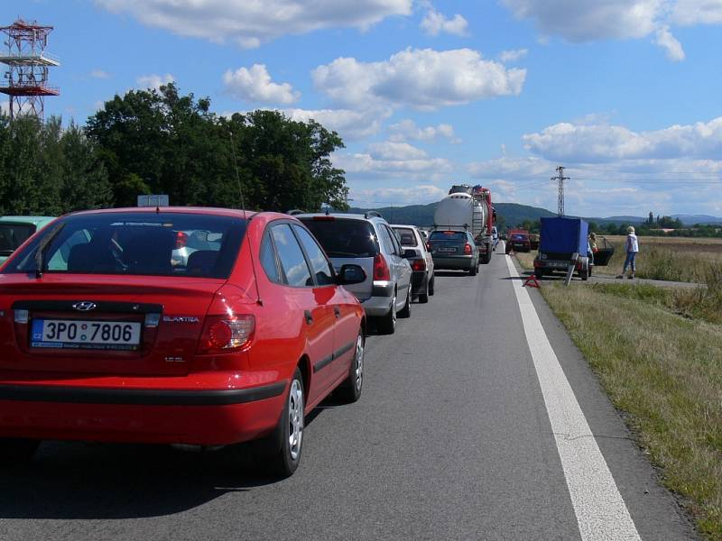 První odstavené auto - že by závada?