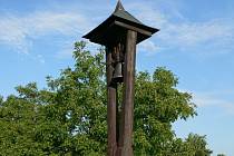 Zvonička v Horním Lochově.