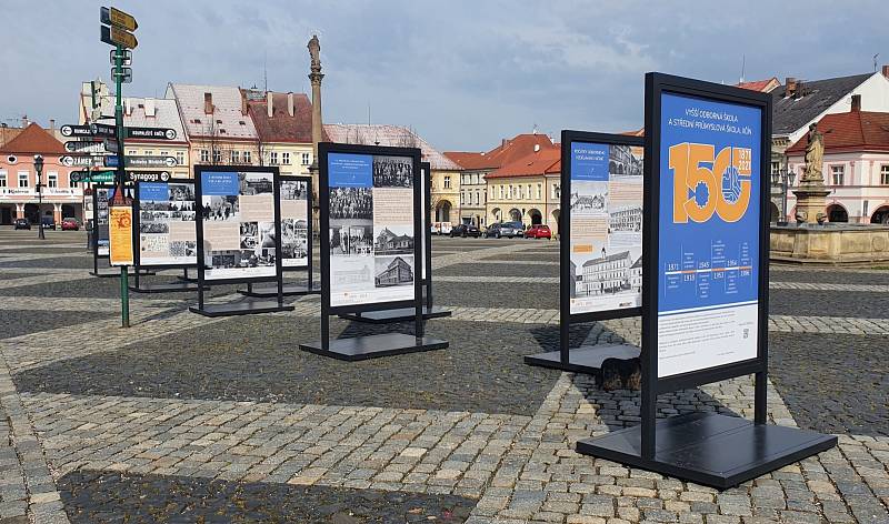  Vyšší odborná škola a Střední průmyslová škola v Jičíně si v roce 2021 připomíná 150. výročí od svého vzniku.