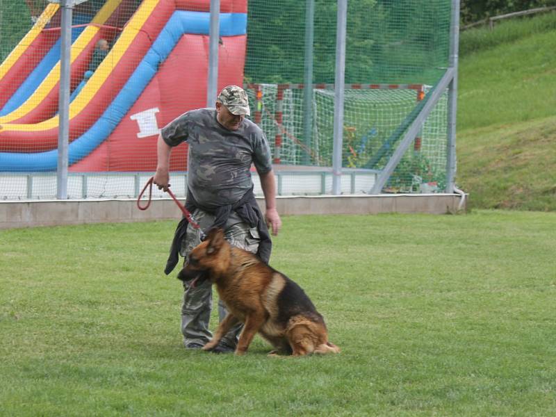 Úbislavičti hasiči slavili 120 let sboru.