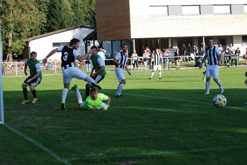 Krajský fotbal Lázně Bělohrad - Jičín.