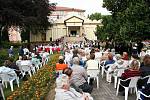 Z bělohradského folklorního festivalu Pod Zvičinou.