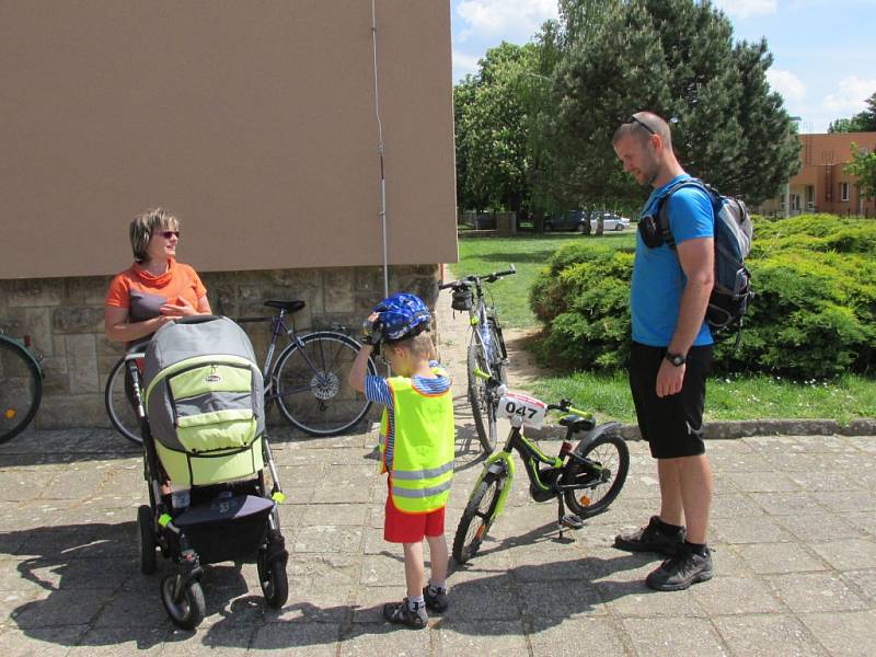 Z ostroměřského pochodu Krajem Eduarda Štorcha.