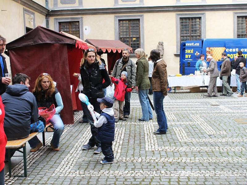 Medový den na zakončení včelařské výstavy.