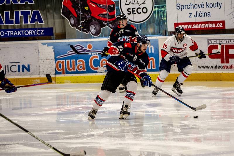 HC Jičín - HC Turnov 1931 4:2 (2:0, 1:2, 1:0).