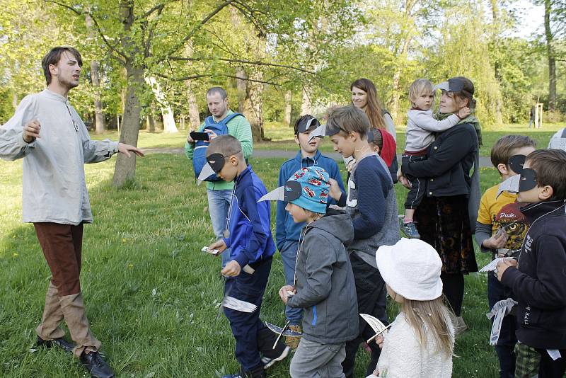 Malí i velcí se mohli zapojit do hry Čarodějův učeň.