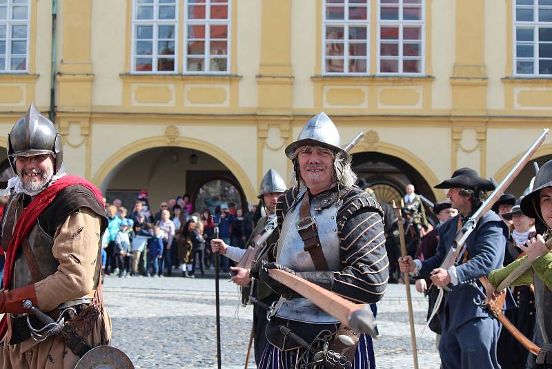 Po čtyřech letech se do Jičína vrátily Valdštejnské slavnosti.