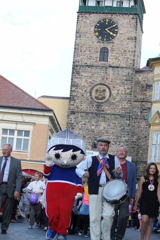 Ze zahájení festivalu Jičín - město pohádky.