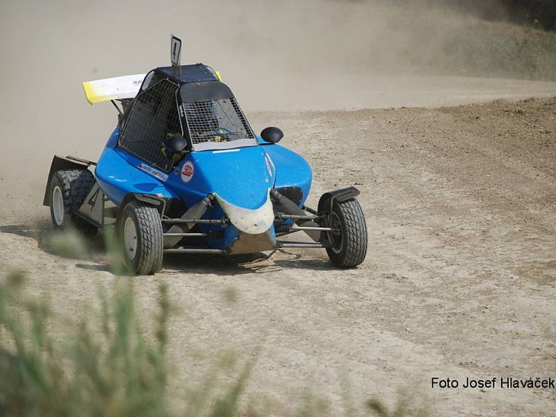 Hobby autokros v Dolním Bousově - Kosice Cup.