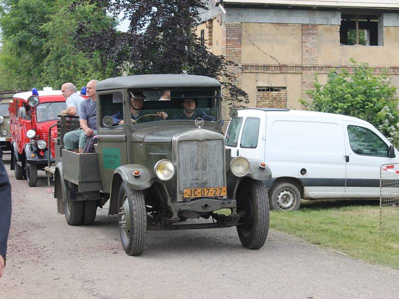 Železničtí hasiči slavili 130 let sboru.