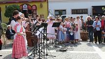 Slavnostní otevření zrekonstruovaného muzea v Hořicích, které bylo zrenovováno od sklepa po půdu díky česko-polskému projektu Cesta kamene. Náklady na opravy se pohybují kolem 28 milionů korun.