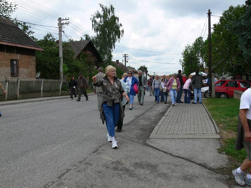 Ze slavnostního odemykání Javorky ve Starých Smrkovicích.