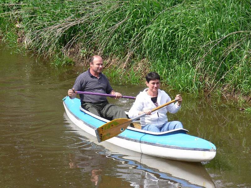 Ze slavnostního odemykání Javorky ve Starých Smrkovicích.