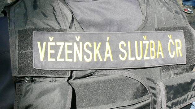 U tendru na náramky pro vězně nezjistila policie trestný čin - Deník.cz