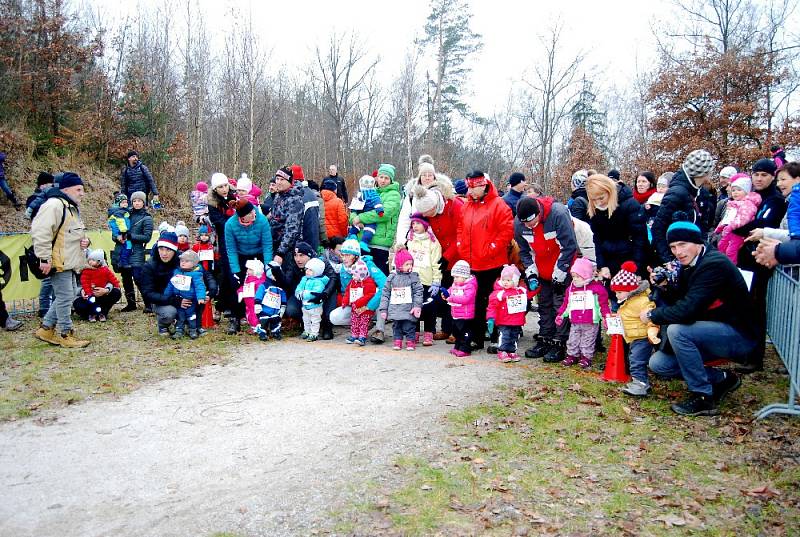 Mikulášsský běh na Bradech.