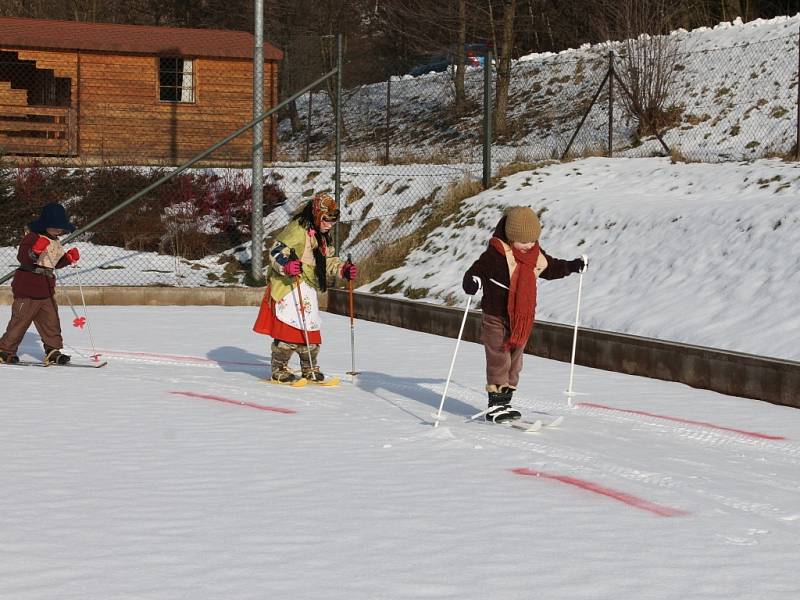 Peckovští lyžníci.