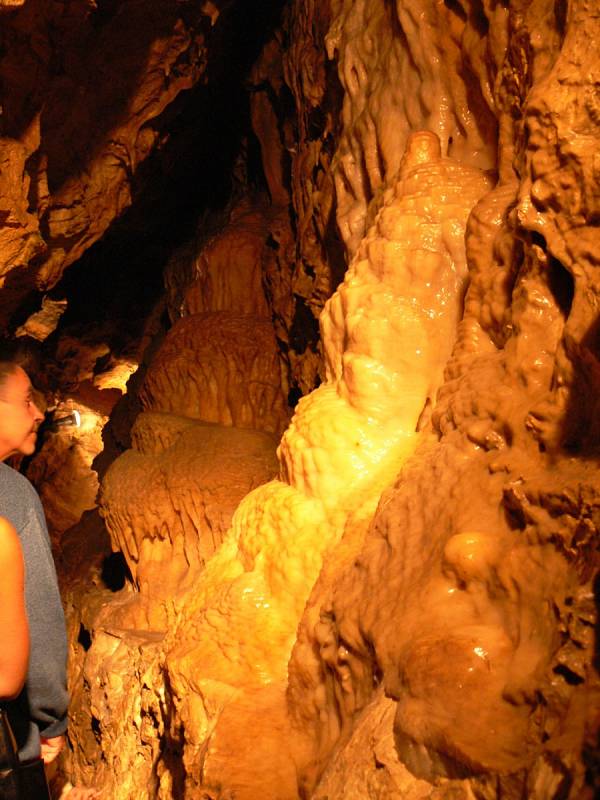 Z návštěvy Bozkovských dolomitových jeskyní.