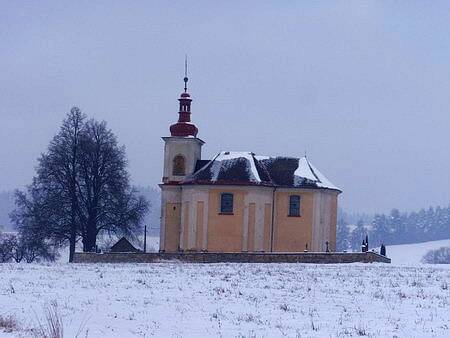 Kostel sv. Jana Křtitele ve Vidonicích.