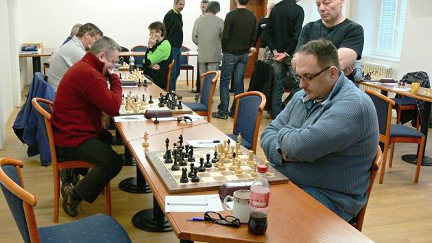 Šachové partie pokračují. Ve druhé lize drží vedení Jičín - Jičínský deník