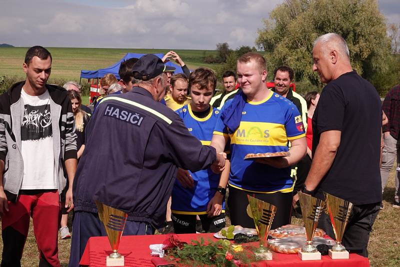 Hasiči už tradičně soutěžili o Úlibický koláč.