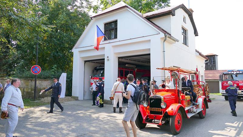 V sobotu 12. září uspořádali železničtí hasiči velice dobře zajištěnou a důstojnou oslavu 135 výročí založení své organizace.