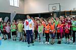 Z návštěvy olympioničky Mirky Topinkové Knapkové v sobotecké škole.