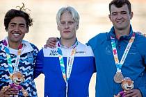 Oštěpař z Jičína Martin Florian (vpravo) dosáhl životního úspěchu, když na olympiádě mládeže v Buenos Aires hodil osobní rekord a vybojoval bronzovou medaili.