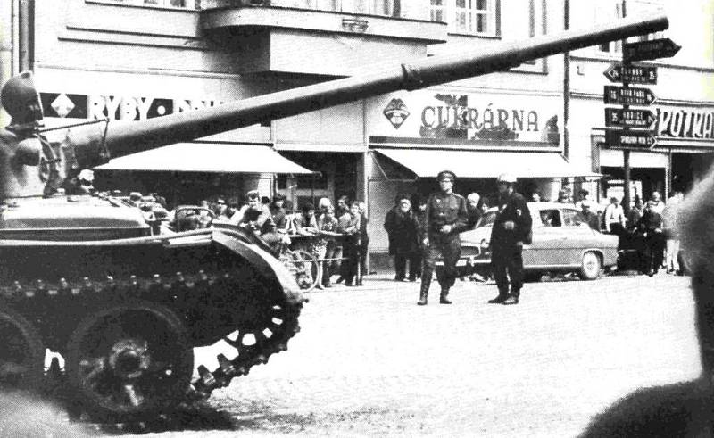 Tank v roce 1968 u jičínské Astry.