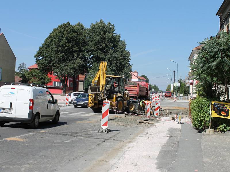 Rekonstrukce křižovatky na Letné.