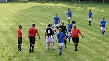 Fotbalisté Lázní Bělohradu v prvním kole Agro CS Poháru prohráli na domácím hřišti s Chlumcem nad Cidlinou B 1:2.