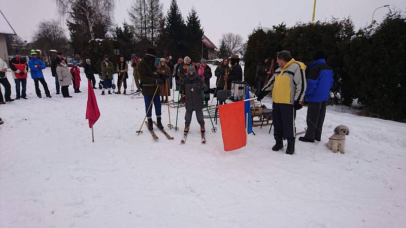 Růžičkův Skimemoriál v Bílsku u Hořic.