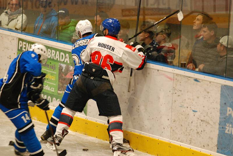 Jičín na úvod krajské hokejové ligy prohrál s Lomnicí.