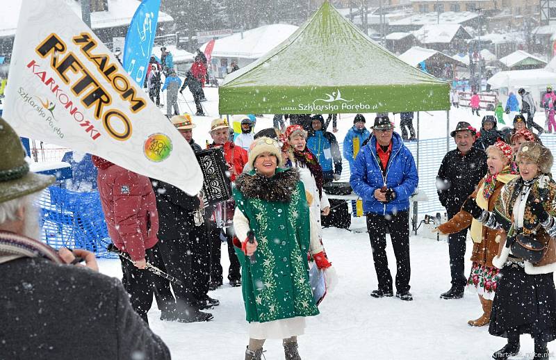 Ski retro festival ve Szklarske Porebe.