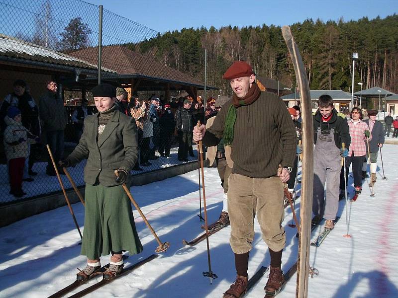 Peckovské historické lyžování.