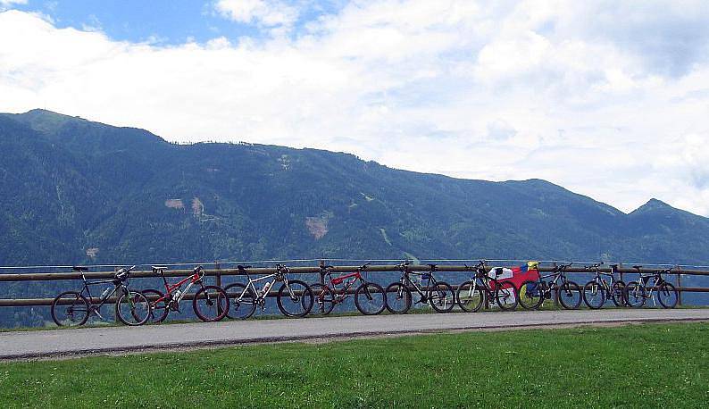 Alpine Tour 2010 miletínských cyklistů, klubu Prasklej řetěz.