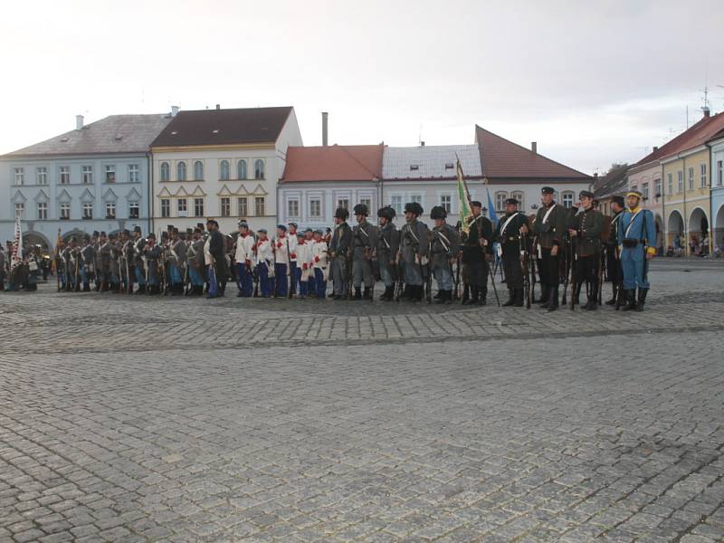 Připomínka bitvy roku 1866 v Jičíně.