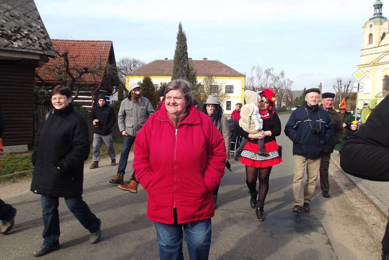 Masopustní oslavy v Ostružně.