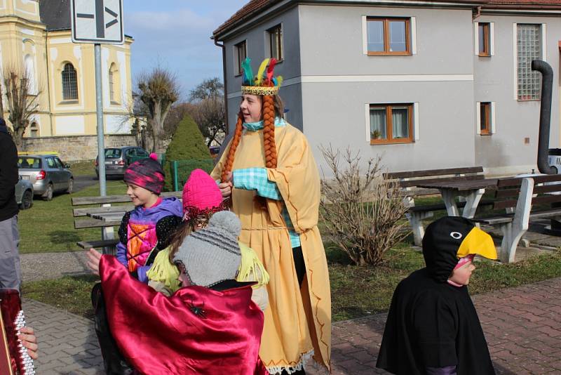 Masopustní oslavy v Ostružně.