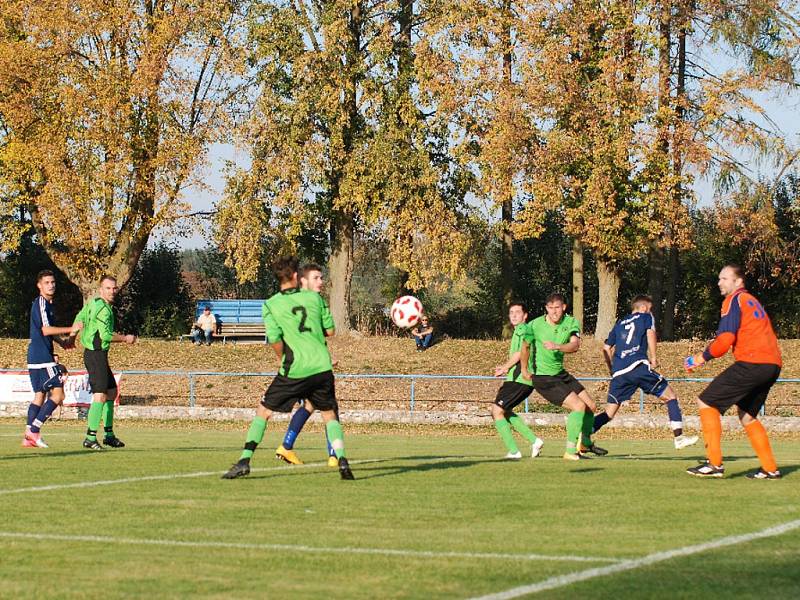 Krajský přebor fotbalistů: Sobotka - Lázně Bělohrad.